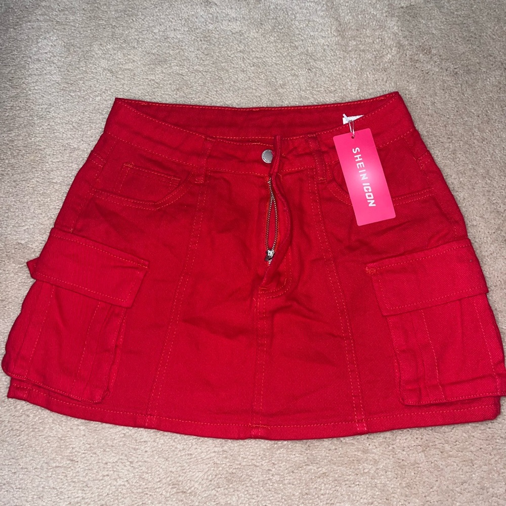 Red cargo skirt